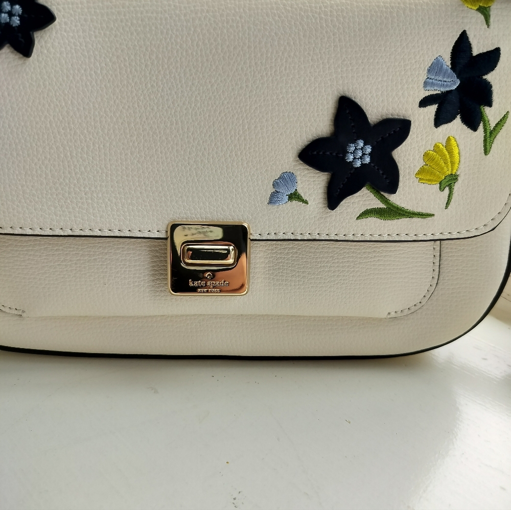 Kate Spade Elegant Cream Floral Women's Crossbody Bag - Picture 3 of 10